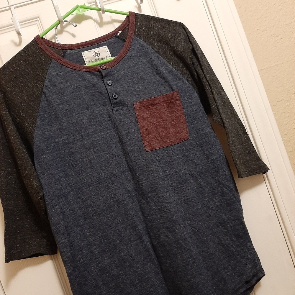 on the byas half sleeve tee